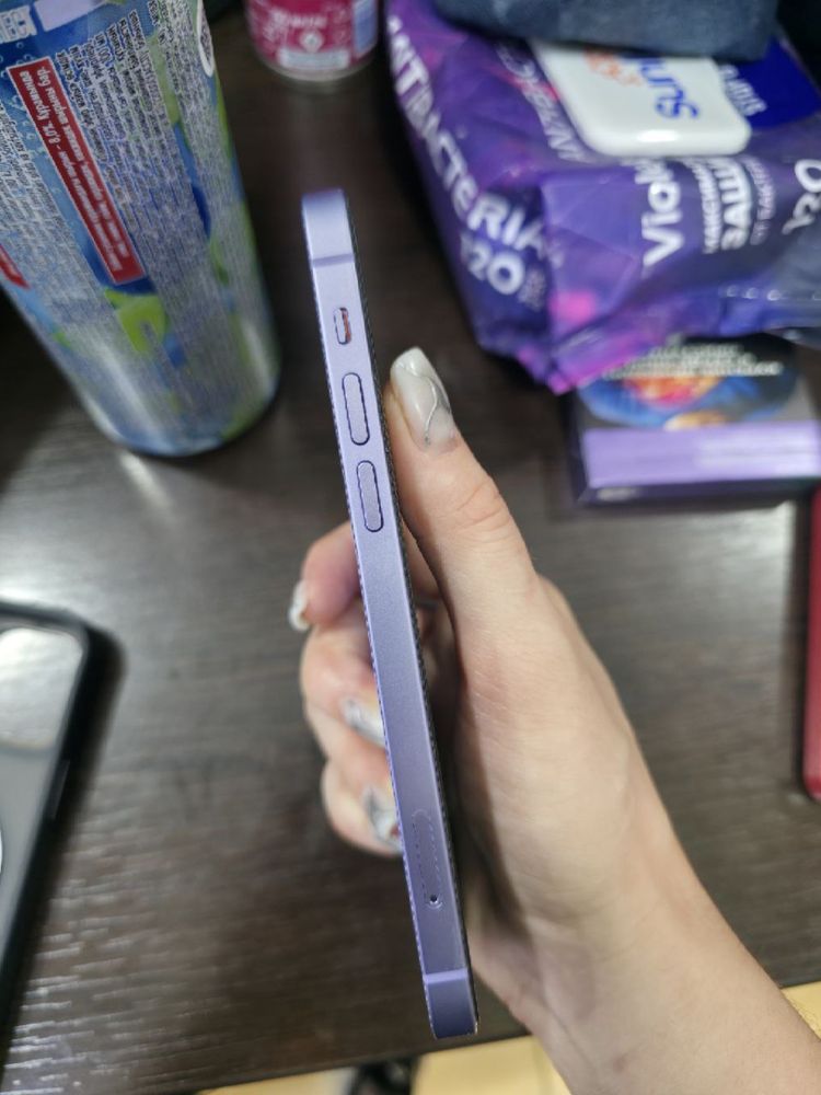 Sotiladi Пррдается  Iphone 12
