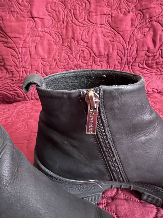 Дамски боти естествен набук, удобна подметка