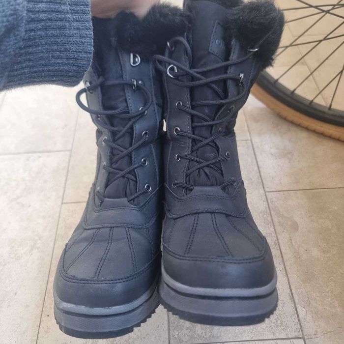 ghete de iarna imblanite impermeabile Ellesse