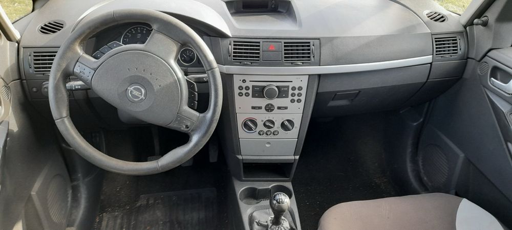 Опел мерива 1.7 цдти на части