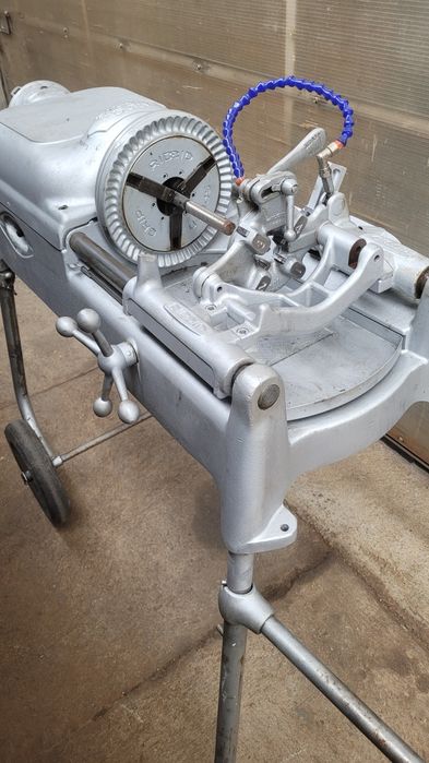 masina de filetat electrica buloane suruburi tije filetate carcase