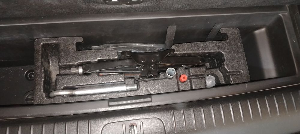 Chevrolet Orlando 2-pozitsiya Lyukli  Mexanika