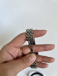 Gucci женские часы в подарок браслет debassqq