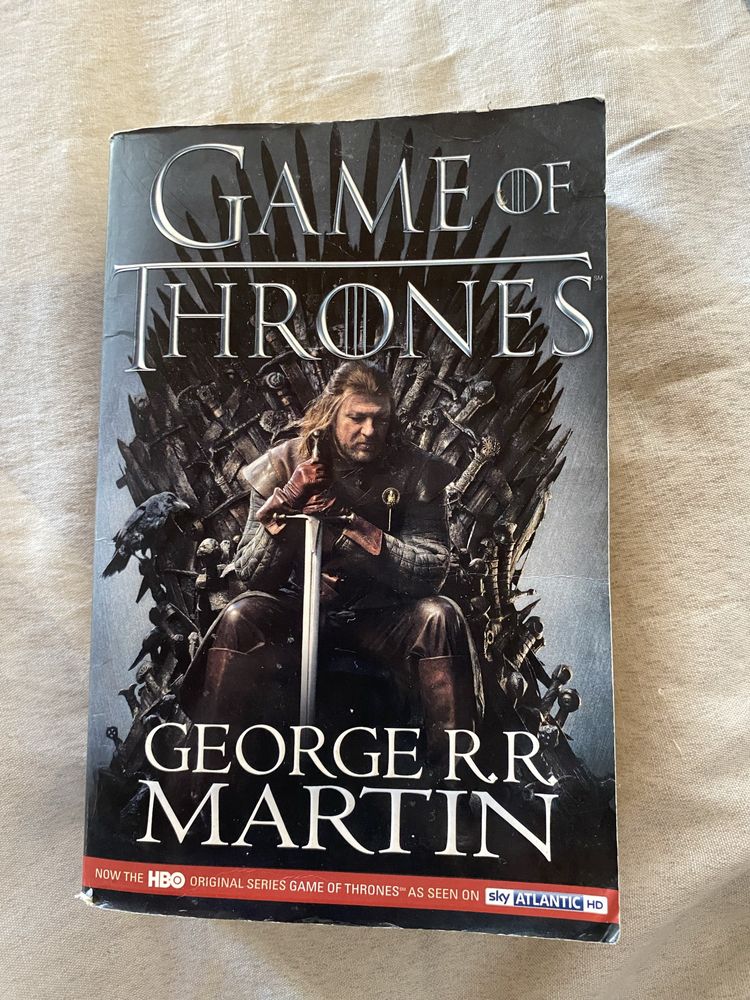 Книга - Game of Thrones