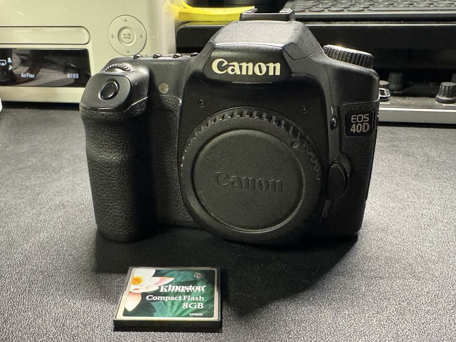 Canon EOS 40D + Card CF 8GB