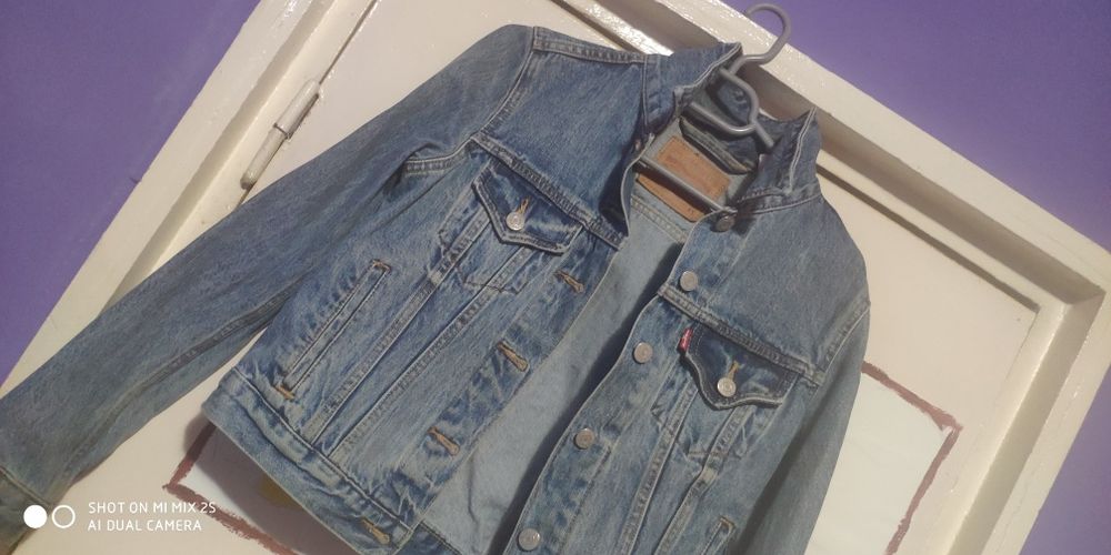 Jacheta denim Levi Strauss xs/s