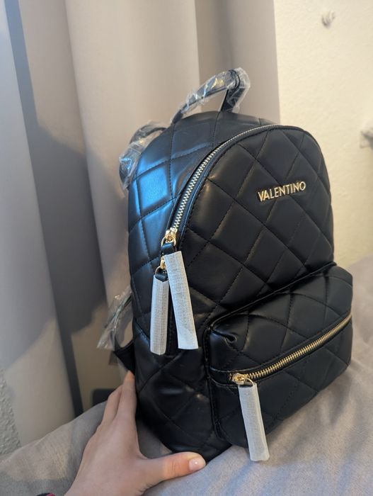 НОВА раница Valentino