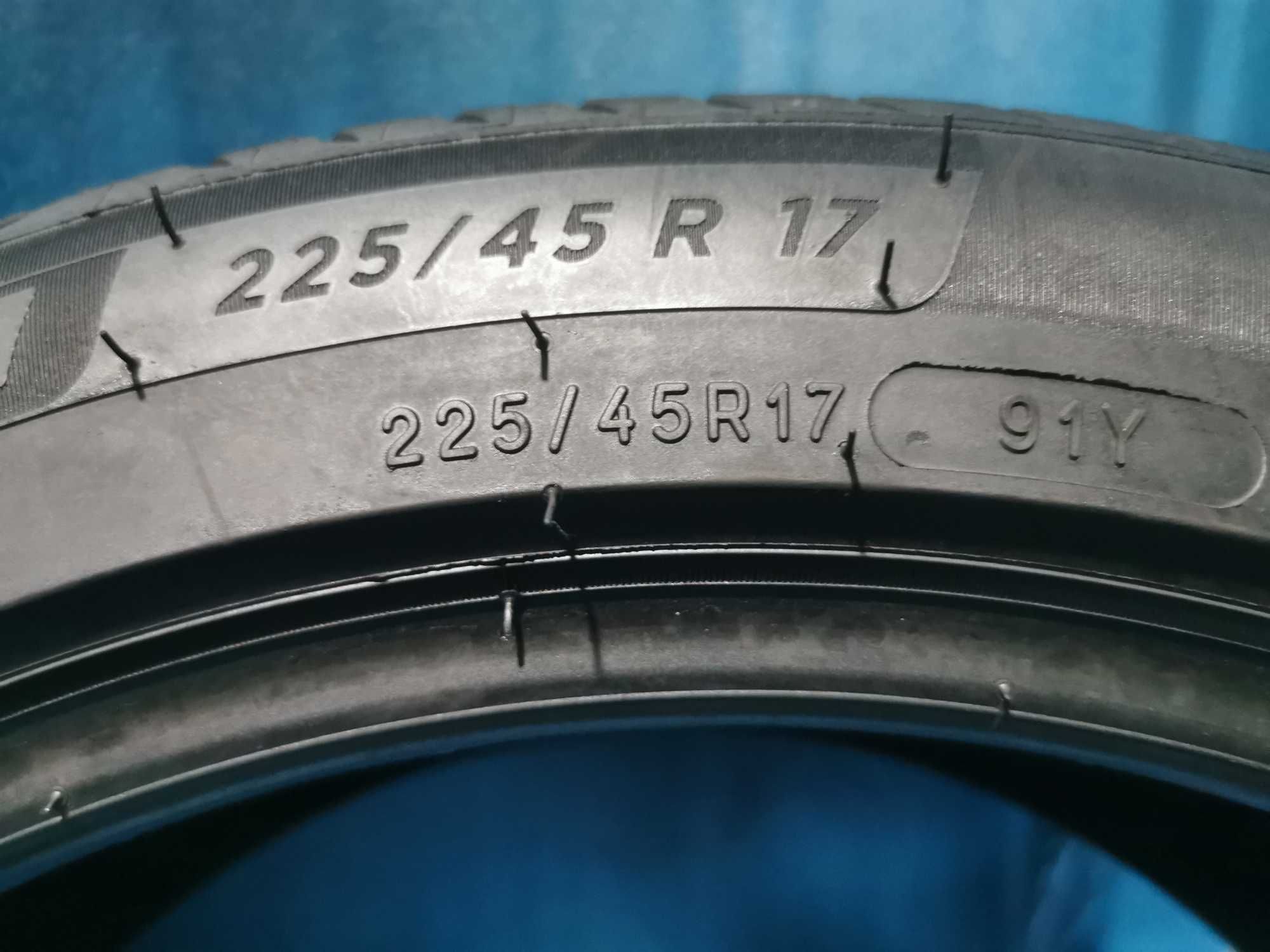 225 45 17 michelin 4 buc