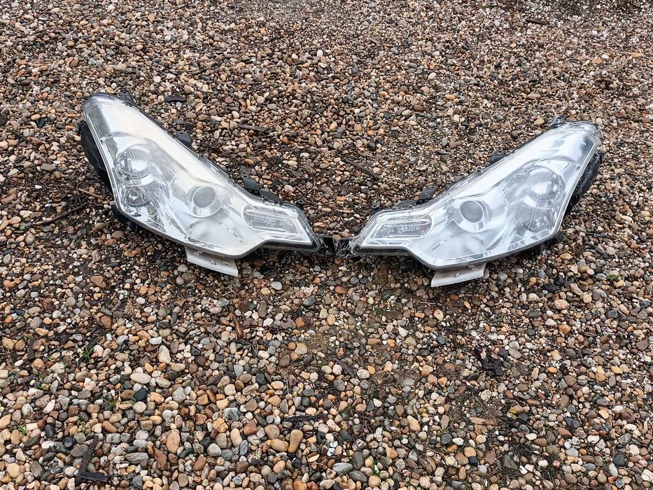 ляв и десен фар за ситроен ц кросер 07 - 12 CITROEN C CROSSER
