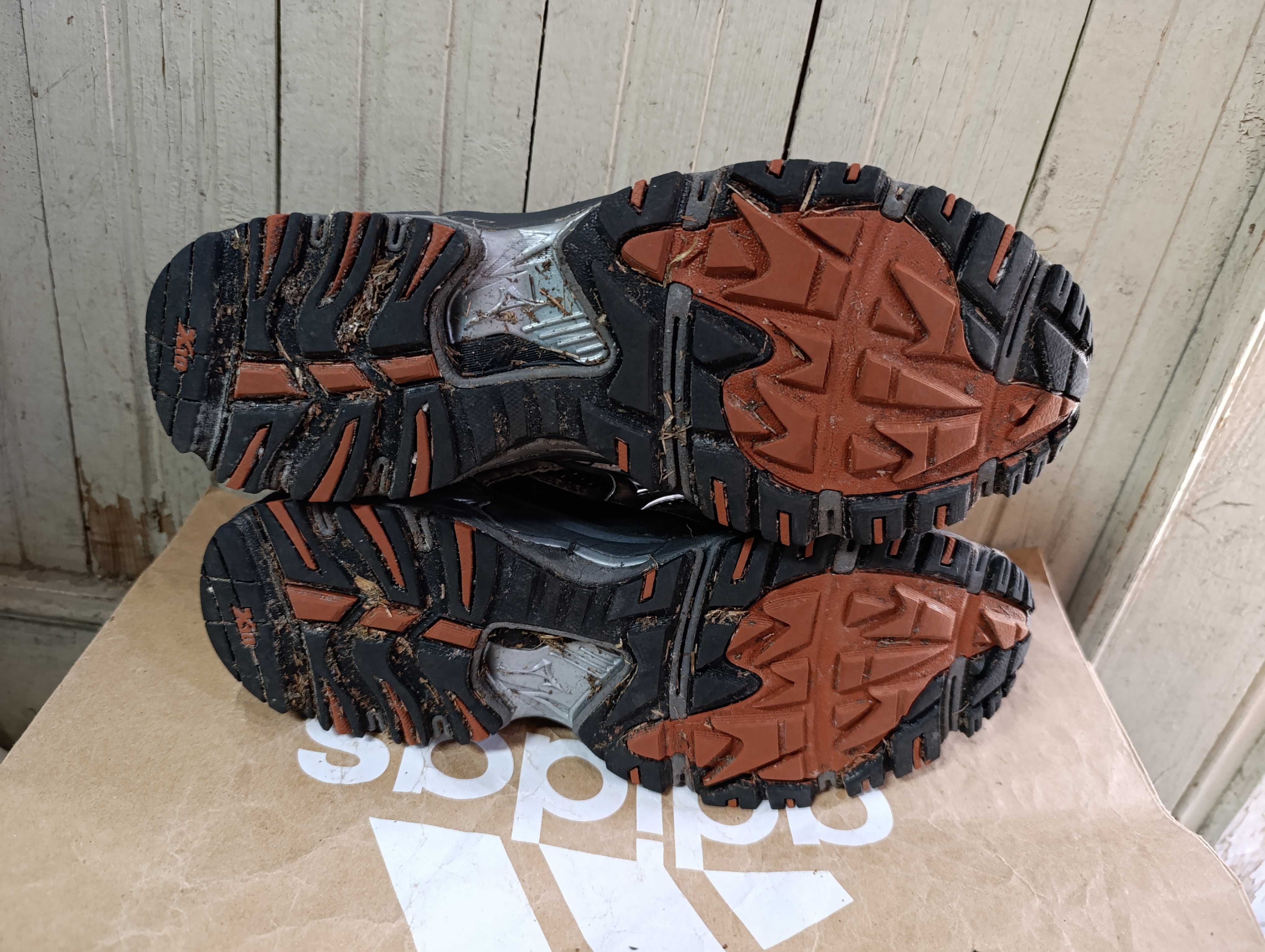 ''Mizuno Wave Escape''оригинални маратонки 44 номер