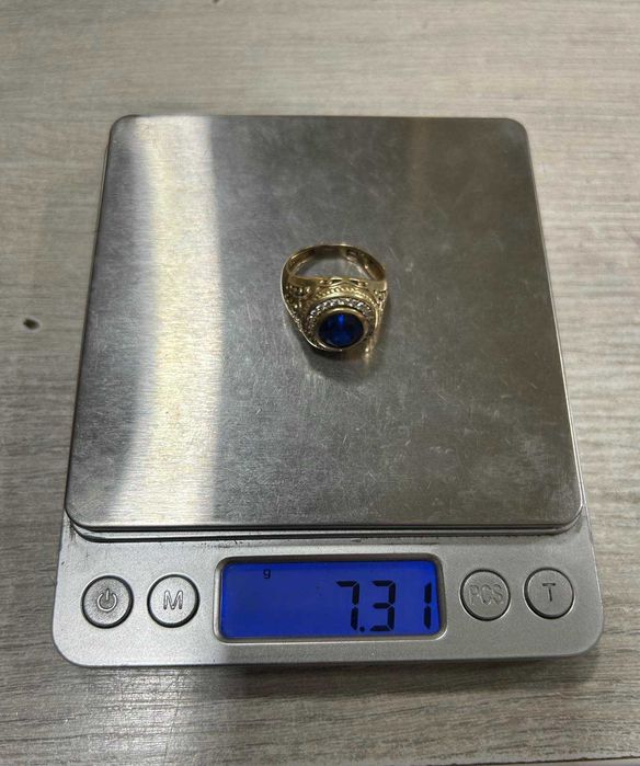 Златен пръстен 14к 585/ 7,31 гр.