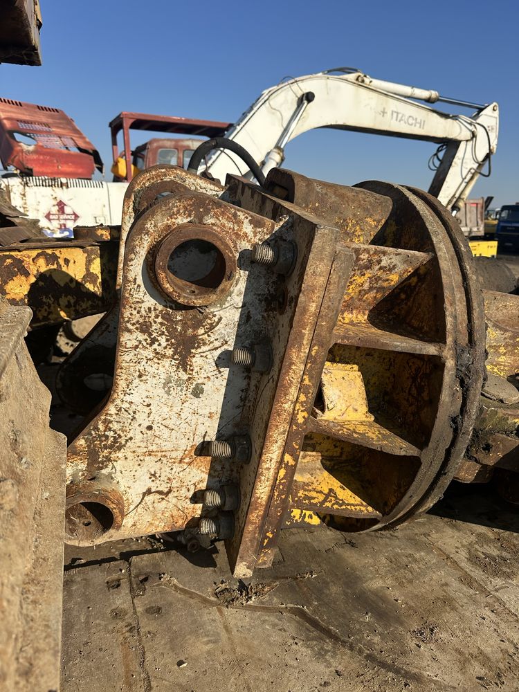 Foarfeca demolari excavator