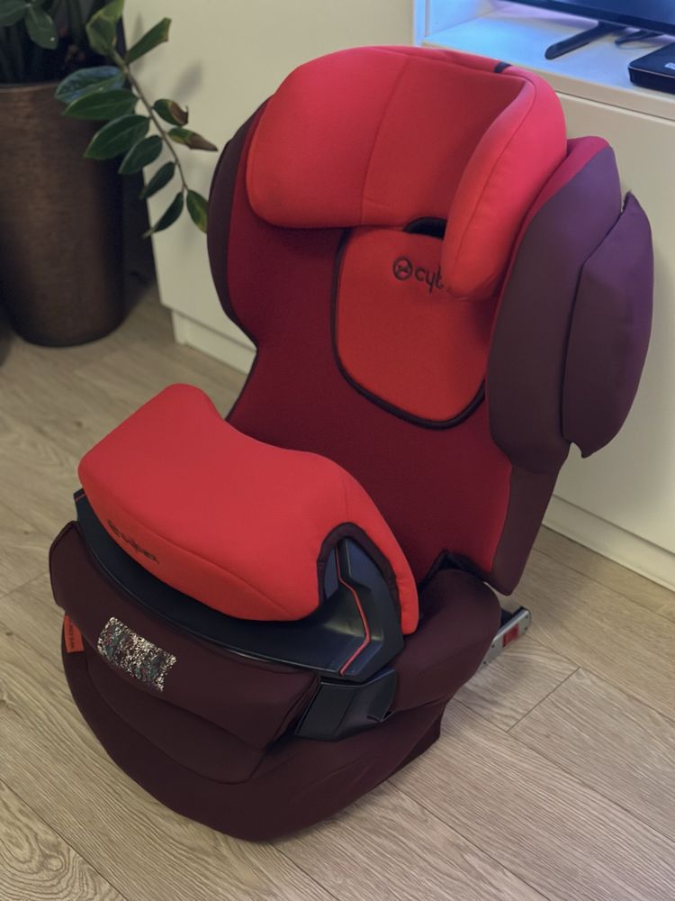 Столче за кола Cybex Juno 2 Fix (9-18kg.)