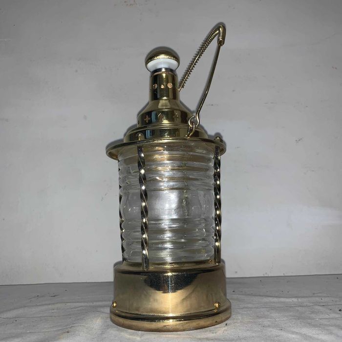 Sticla muzicala de whisky