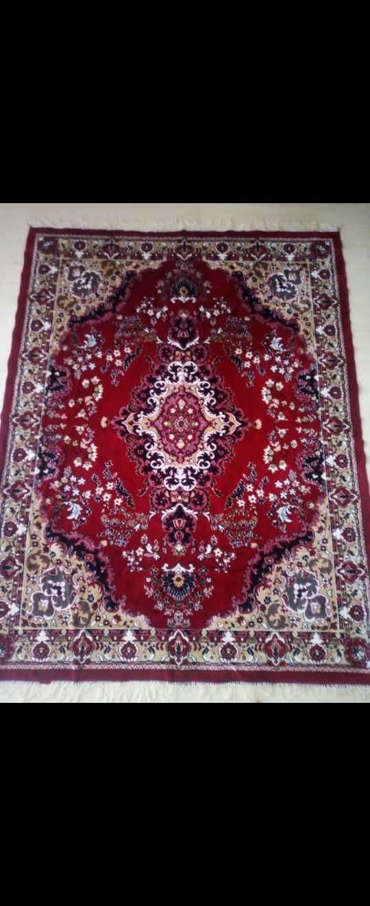 шелковые ковры,комплект из трех штук на олх Алматы