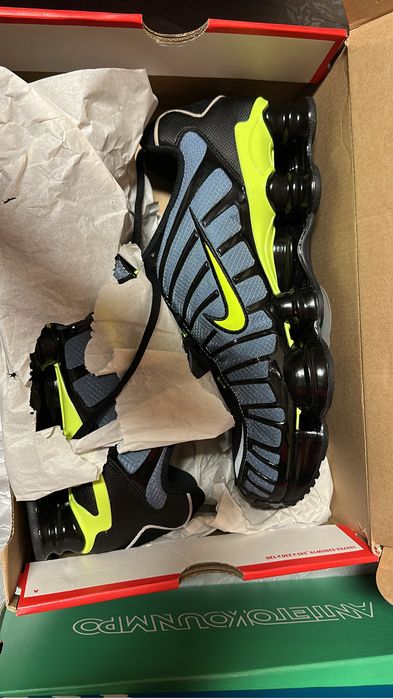 De vânzare adidași