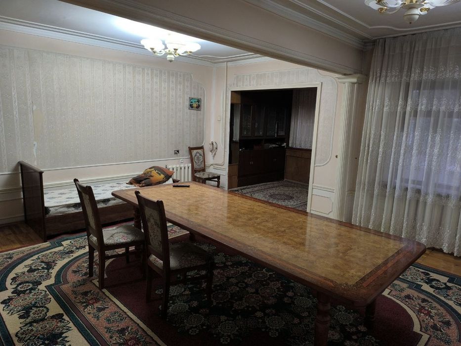 Продаётся 4-х комнатная квартира,  Юнусабадский р-он, 9 квартал, 4/1/5