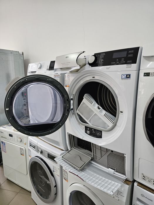Сушилня с термопомпа AEG  9000 series