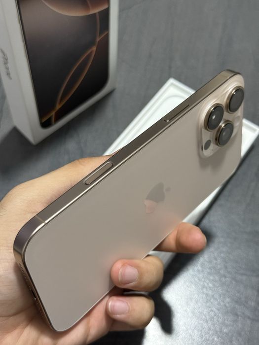 iPhone 16 Pro Max Desert Titanium 256GB !