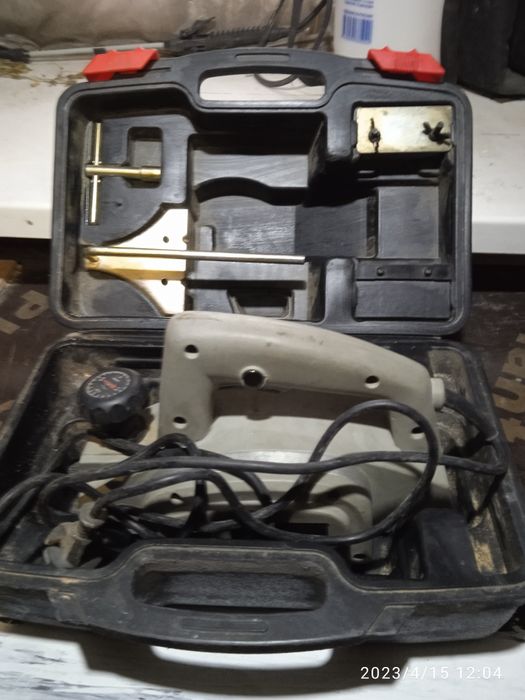 Электрорубанок Crown 16000 тенге.