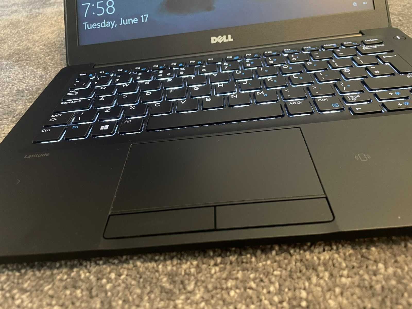 12.5' Dell Latitude 7280 - intel core i5 7th gen - 8GB RAM - 256GB SSD