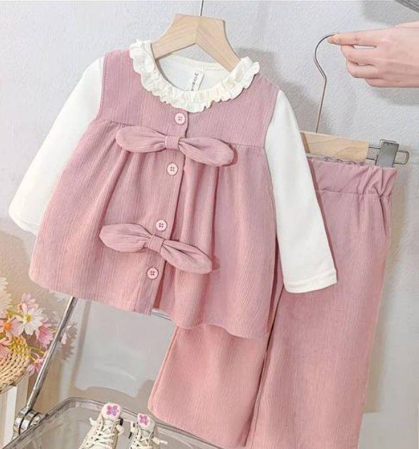 Bolalar kiymi 2-3 yoshli bolalar uchun