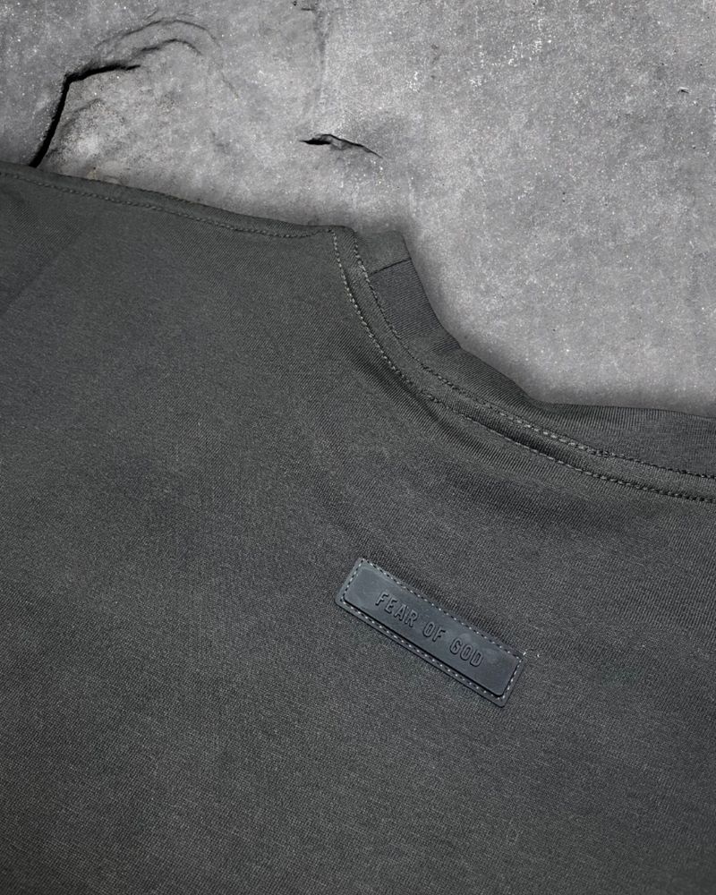 Essentials тениска