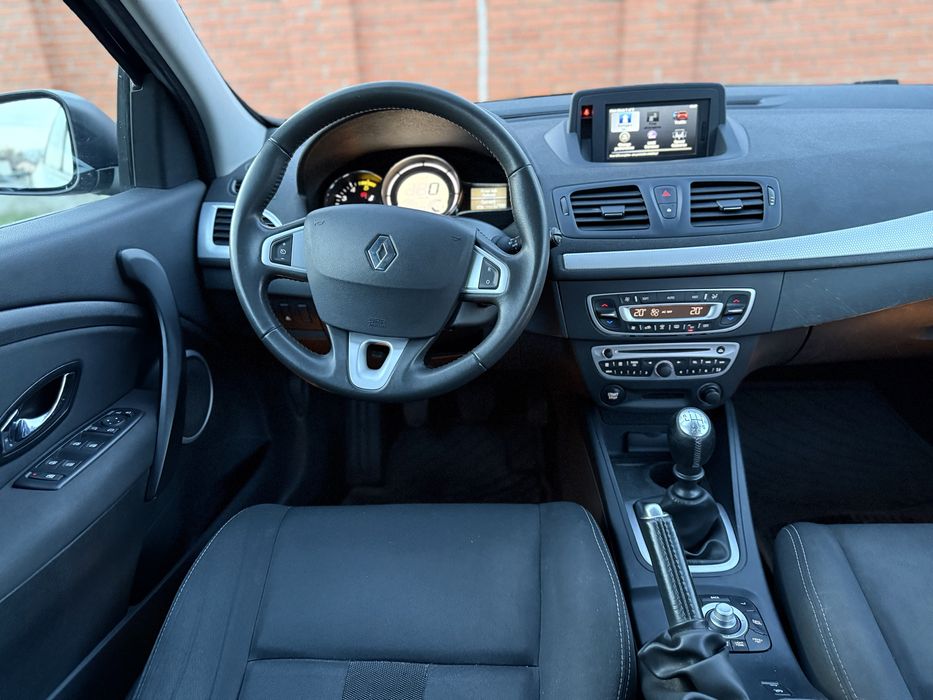 Renault Megane 1.5 DCi 110 CP / 2 randuri de jante