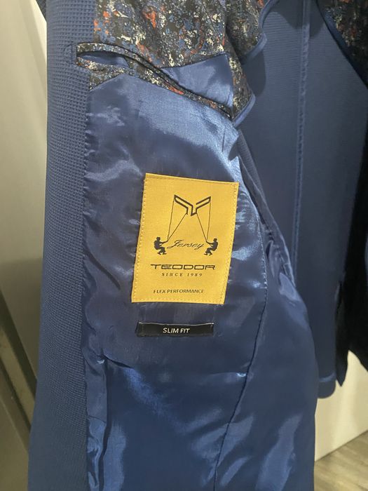 Teodor мъжко сако в син цвят