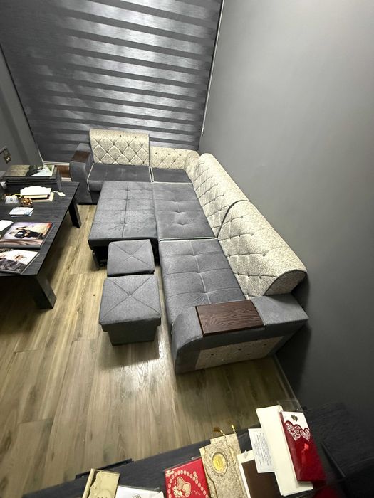 Продается Уголок