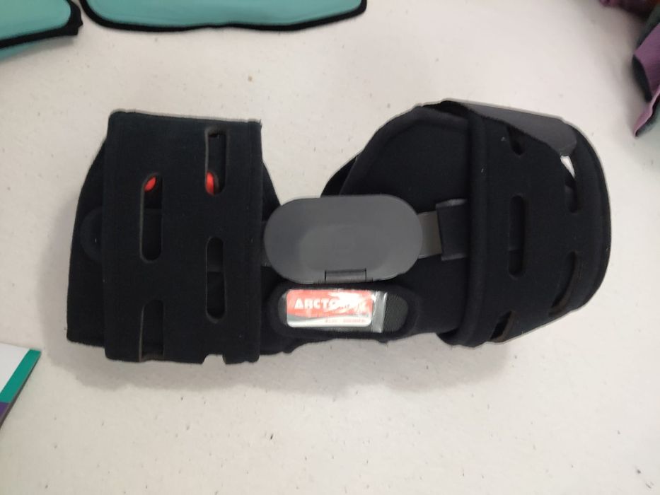 Orteza genunchi OPED ARCTO KNEE noua atele articulare