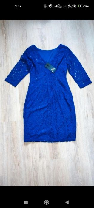 Rochie dantela elastica albastru regal M