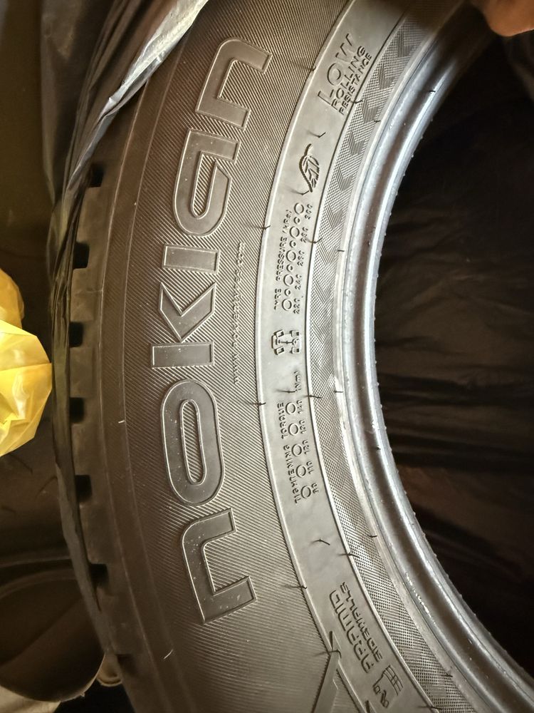Зимние шины Nokian 265/60/18