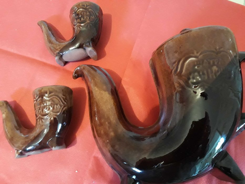 Керамический кувшин и 2 кувшинчика