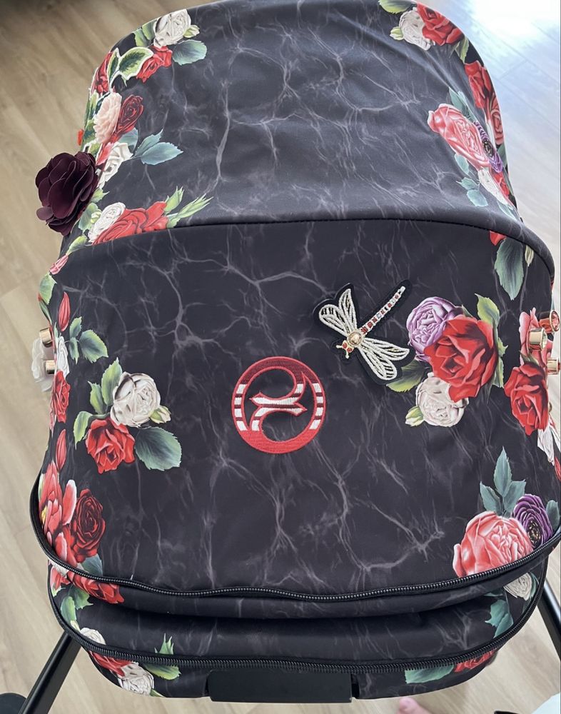 Количка на cybex