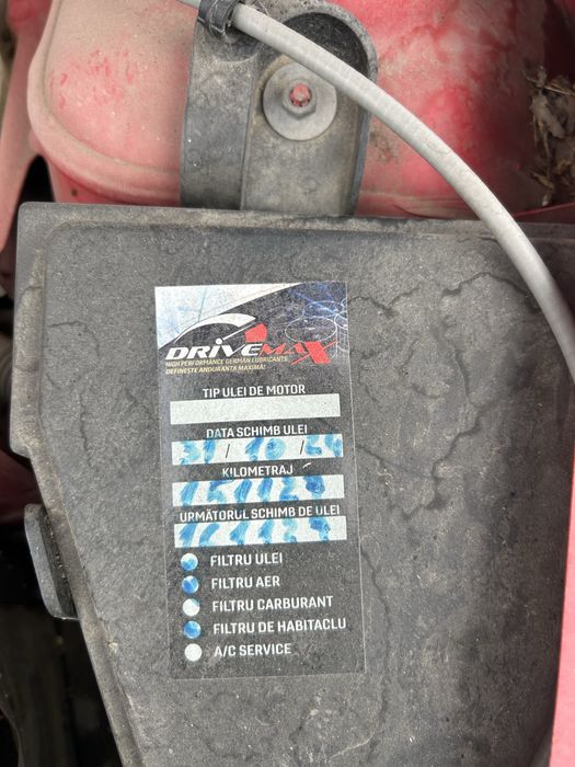 Vand Dacia Logan 1.2 16v Laureate