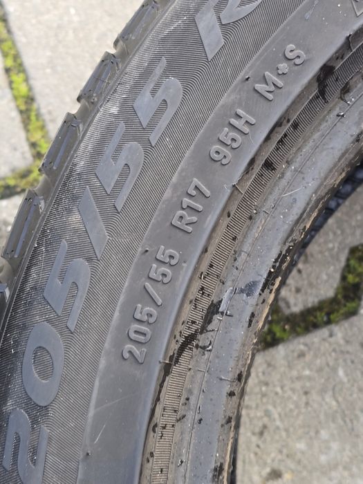 205 55 17 Pirelli