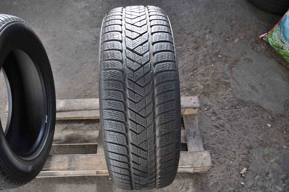 Anvelopa Iarna 235/65 R18 PIRELLI Scorpion Winter 110H