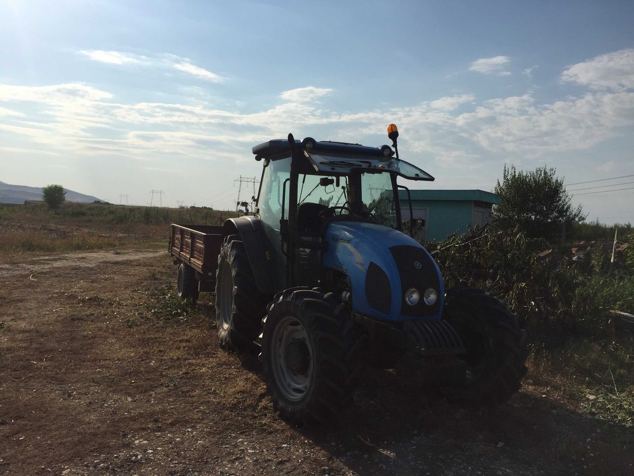 Продава се Земеделски имот в с. Ново село, Област Пловдив -  кв.м за 2010 €/дка - Снимка #6