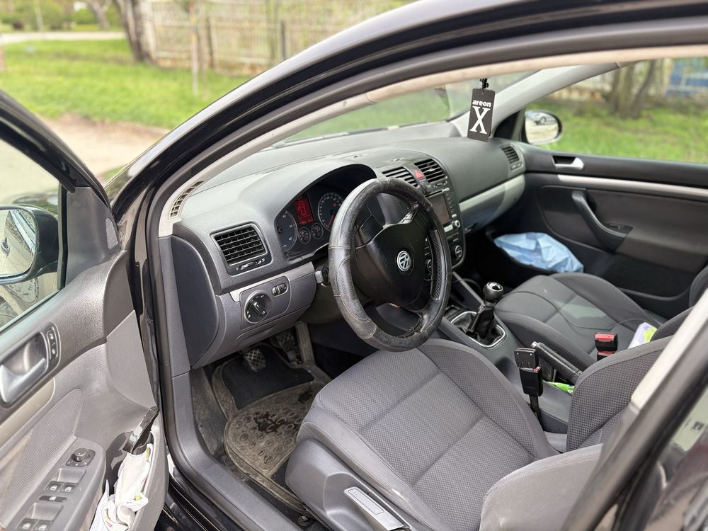 Vwolkswagen  Golf 5