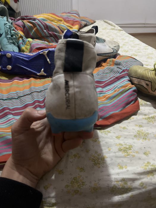 crampoane nike academy