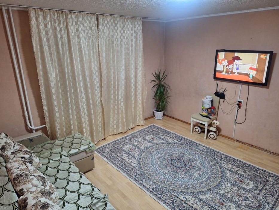 Сдам 2х комн квартиру