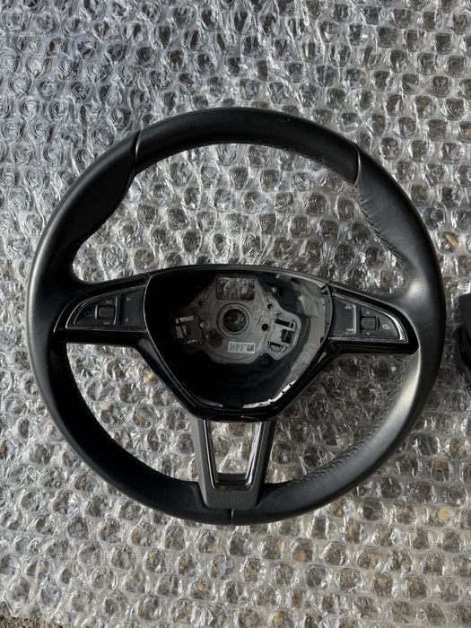 Волан + еърбег Skoda Kamiq 2020–2021 оригинал