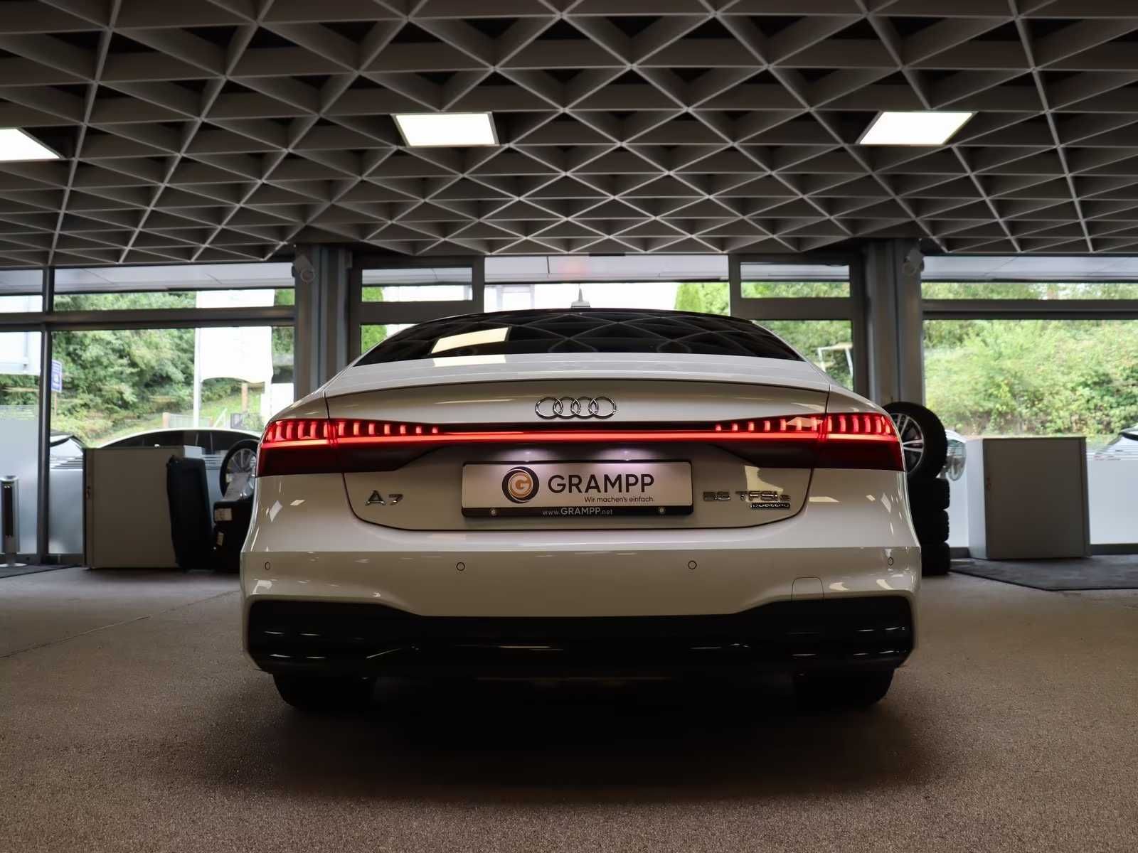 Audi A7 55 TFSIе quattro hybrid под заказ из Германии
