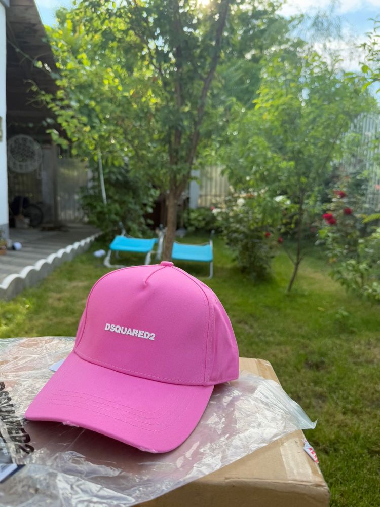 Sapca dsquared2 originala / autentica