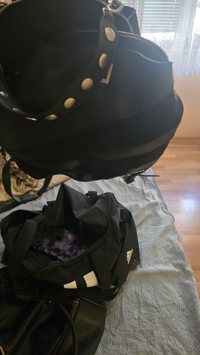 Disigual чанта раничка черн