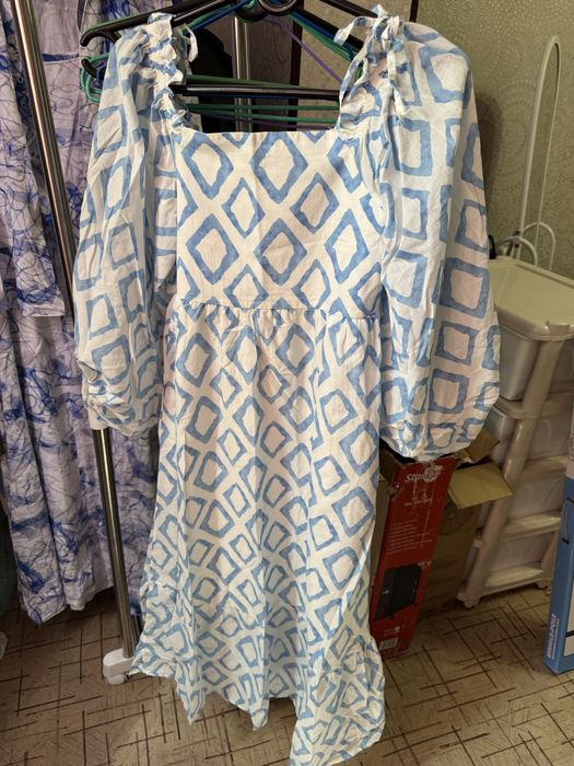 Продается платья