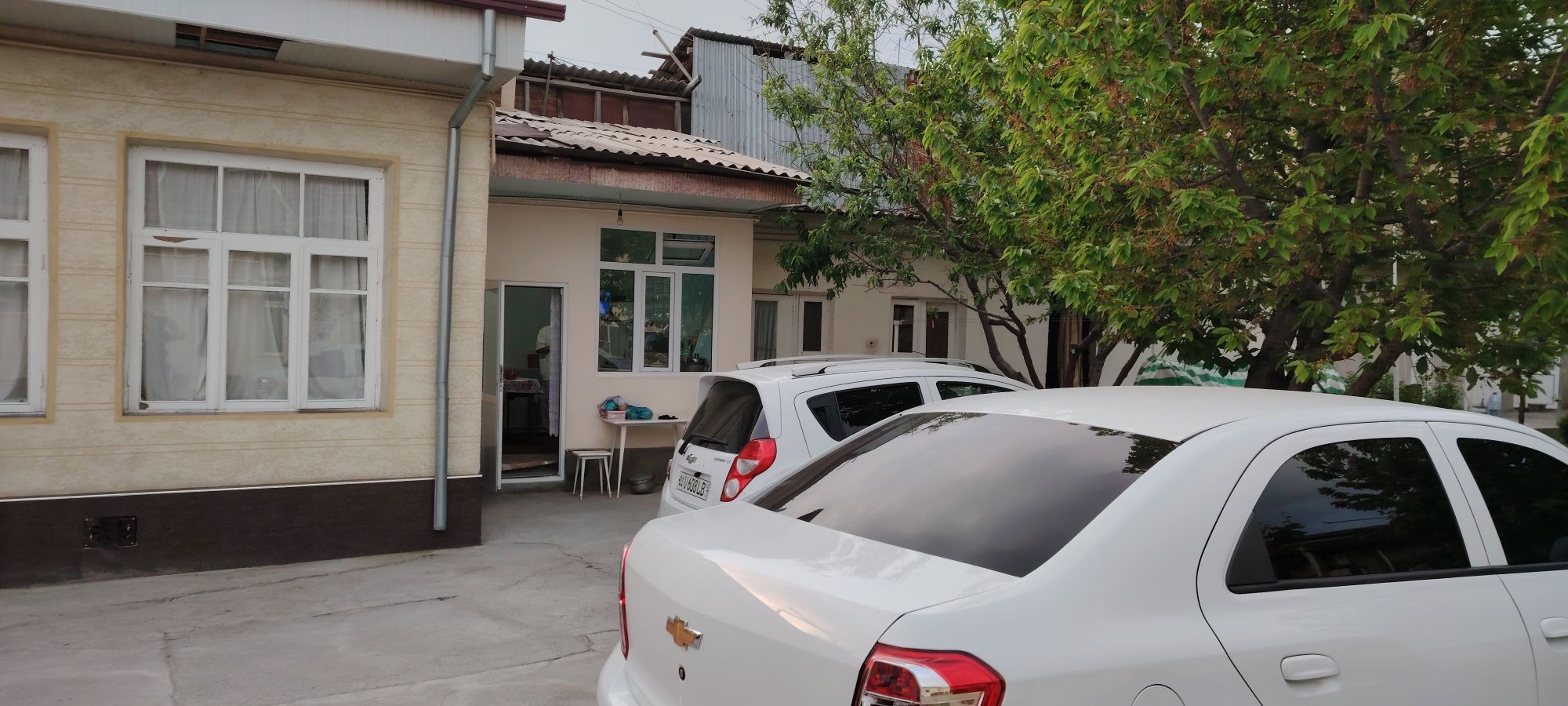 Xovli sotiladi Yunusobod Anorzor mahalla Sotigi 75 000 dan