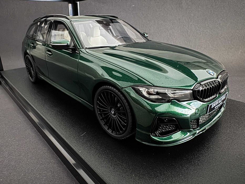 Macheta BMW Alpina B3 Touring 1/18 GT Spirit