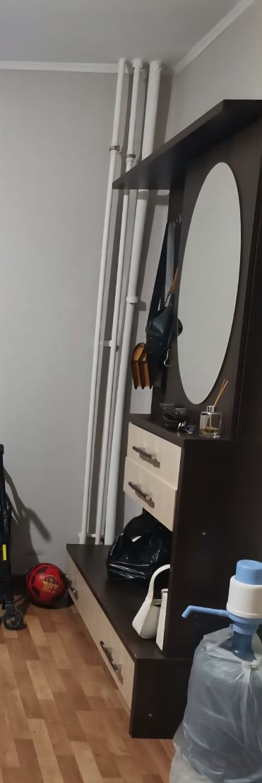 Продам шкаф -прихожую